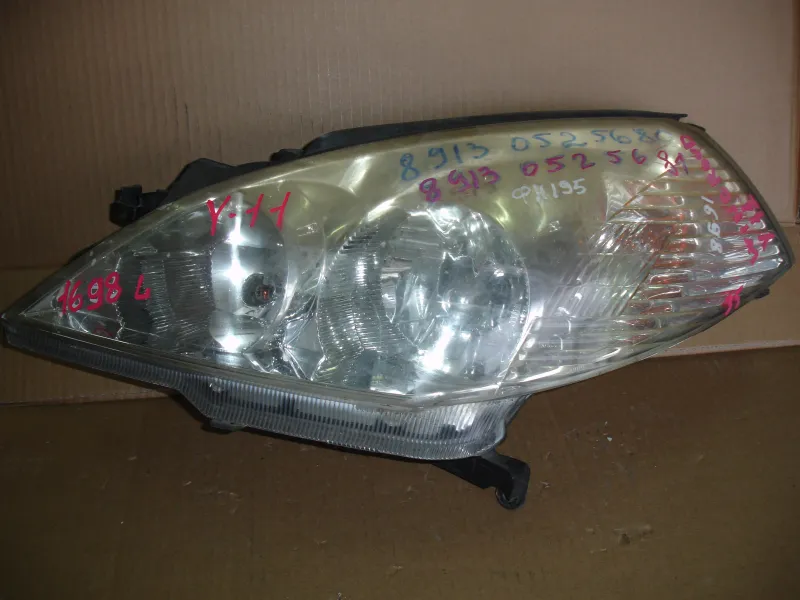 Фары оптика Nissan Wingroad WHNY11 Цена указана за одну