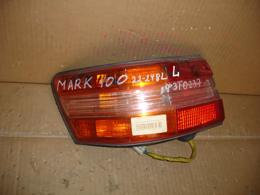 Фонарь стоп-сигнала Toyota Mark II GX100 цена за один