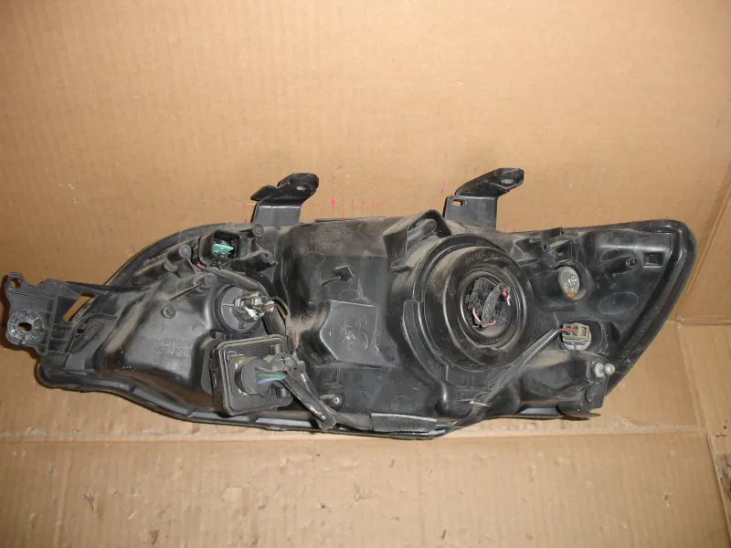 Фары оптика Mitsubishi Lancer CS5W Цена указана за одну