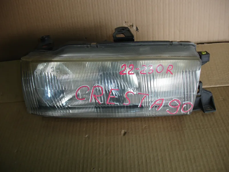 Фары оптика Toyota Cresta R цена за одну