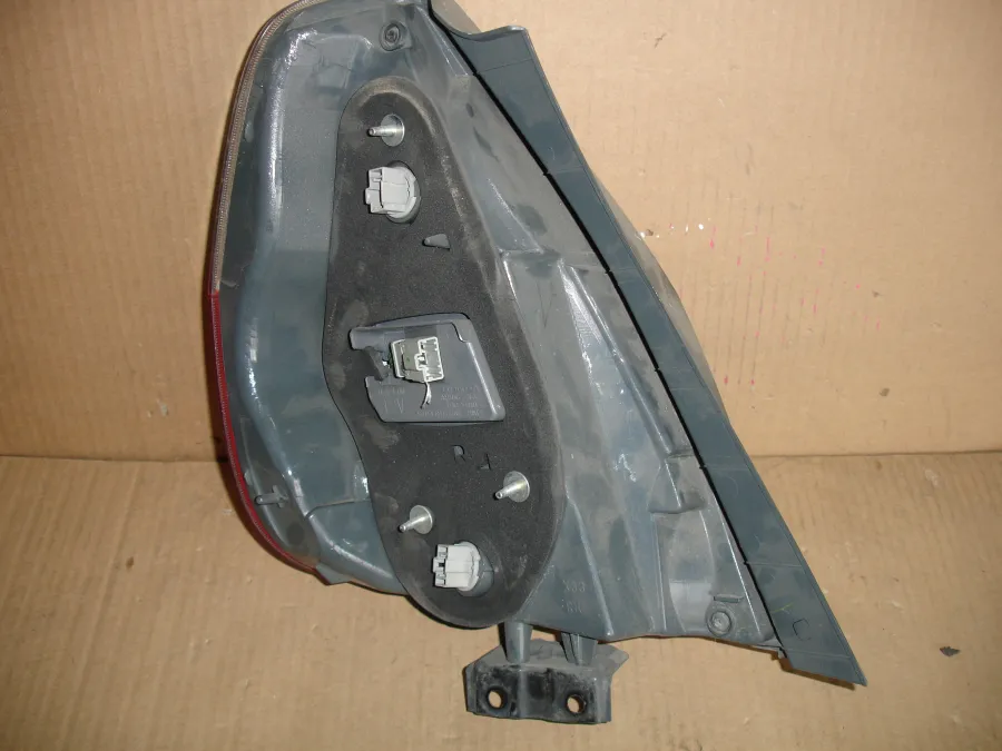 Фонарь стоп-сигнала Honda FIT GD1