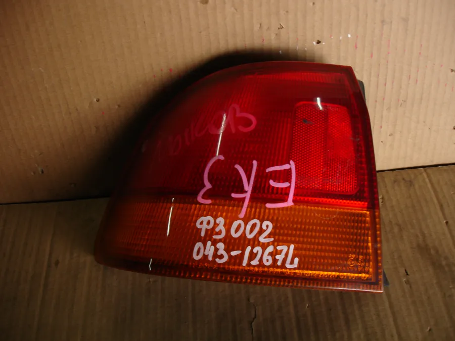 Фонарь стоп-сигнала Honda Civic Ferio EK3