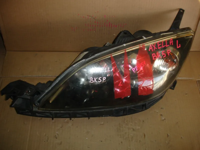 Фары оптика Mazda Axela BK5P ксенон Цена указана за одну