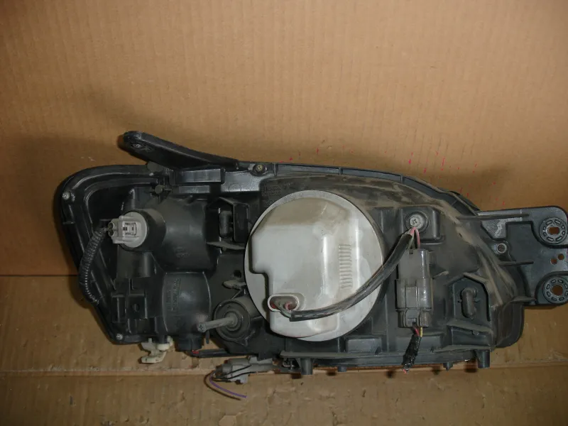 Фары оптика Subaru Legacy BE5 Цена указана за одну