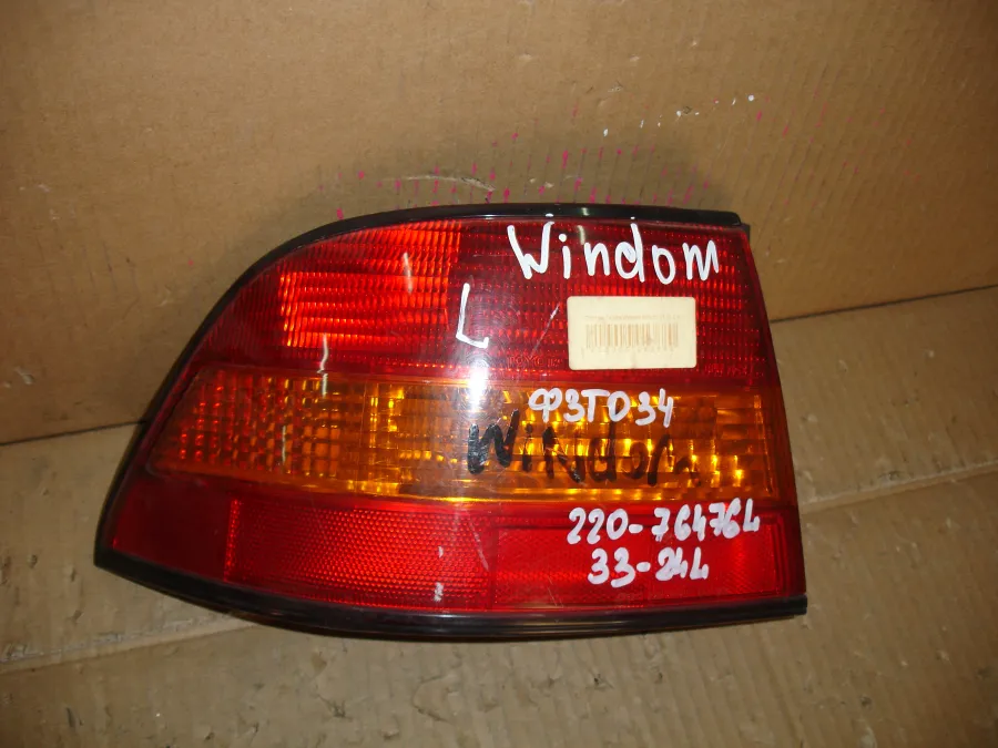 Фонарь стоп-сигнала Toyota Windom MCV21 цена за один