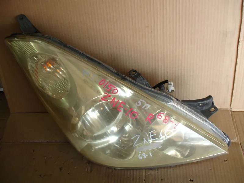 Фары оптика Toyota Wish ZNE10 Цена указана за одну