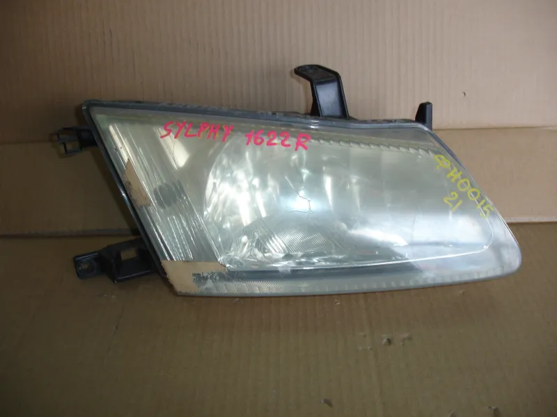 Фары оптика Nissan Bluebird FG10 Цена указана за одну