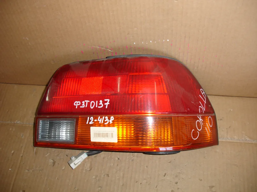 Фонарь стоп-сигнала Toyota Corolla AE110 цена за один