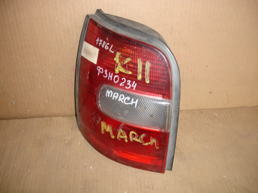 Фонарь стоп-сигнала Nissan March K11