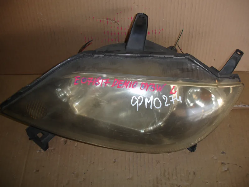 Фары оптика Mazda Demio DY3W Цена указана за одну