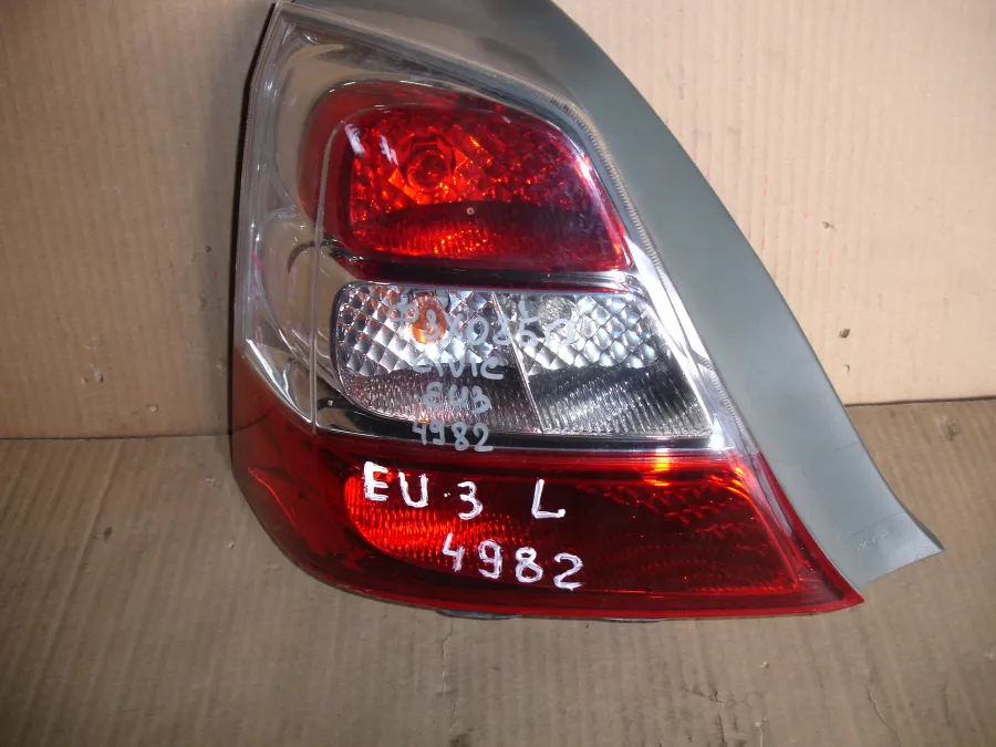 Фонарь стоп-сигнала Honda Civic EU1