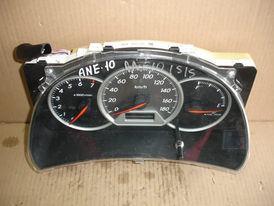 Панель приборов Toyota Wish ANE10 (1 поколение) 2003-2009