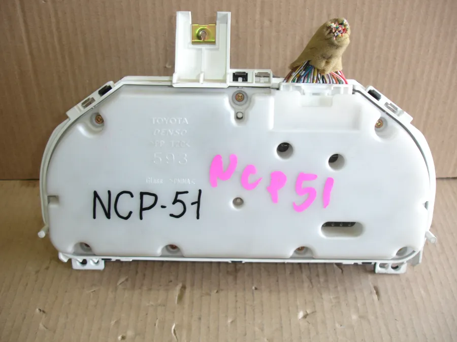 Панель приборов Toyota Probox NCP55V (1 поколение) 2002-2014