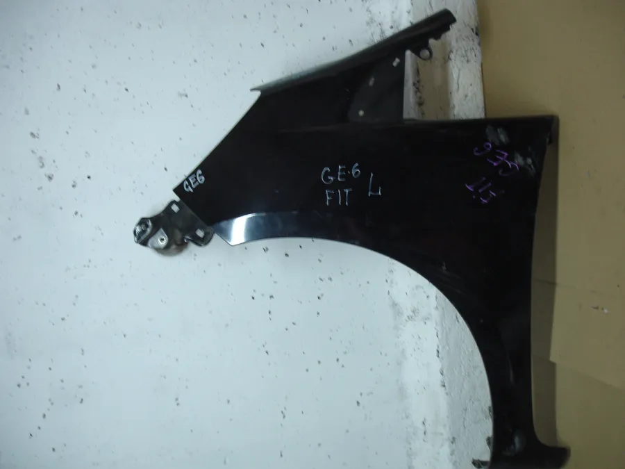 Крыло переднее левое FIT GE-6 черное