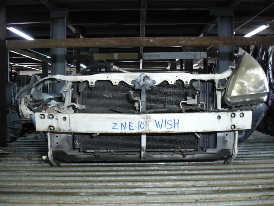 Ноускат Ноускат Toyota Wish ZNE10
