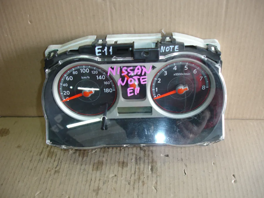 Панель приборов Nissan Note E11 (1 поколение) 2005-2013