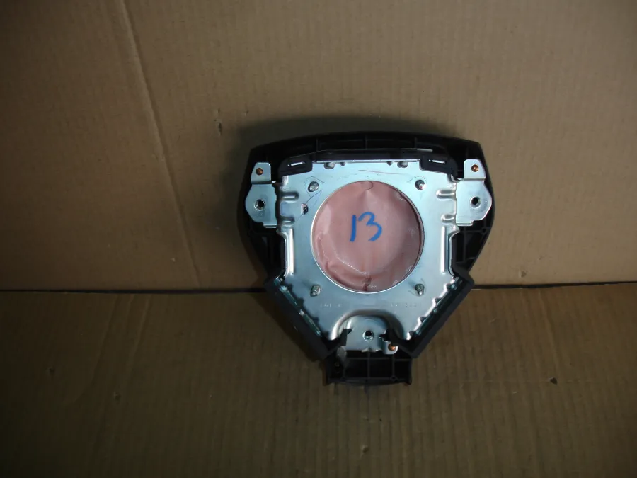 Аирбаг водительский на Honda FIT GD1 L13A