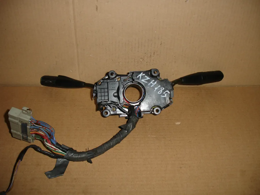 Переключатели подрулевые Toyota Hilux Surf KZN185G в сборе (3 поколение) 1995-1998