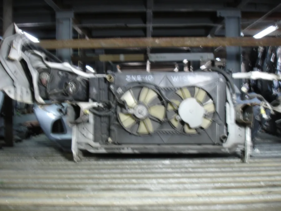 Ноускат Ноускат Toyota Wish ZNE10