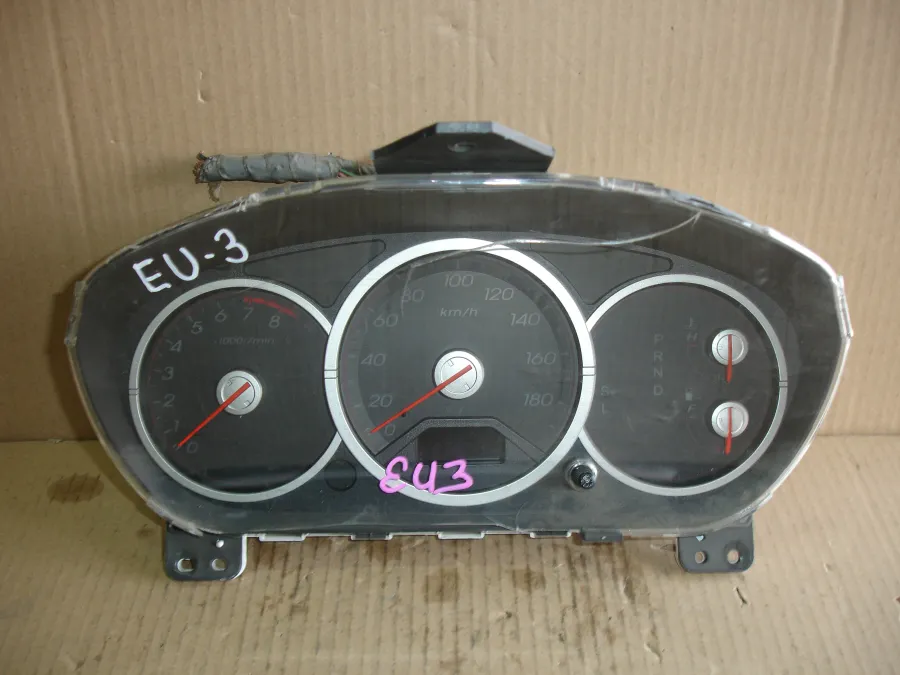 Панель приборов Honda Civic EU3 (7 поколение) 2000-2006