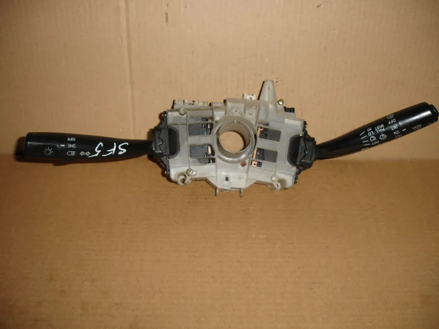 Переключатели подрулевые Subaru Forester SF5 в сборе (1 поколение) 1997-2002