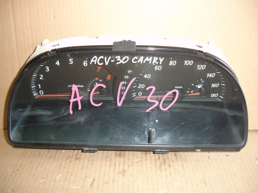 Панель приборов Toyota Camry ACV30 (6 поколение) 2001-2006