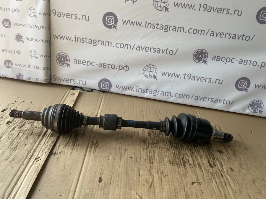Привод передний правый в сборе Toyota Ractis NCP100