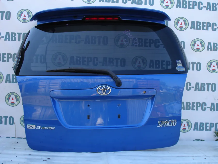 Дверь багажника Toyota Corolla Spacio AE111 голубая