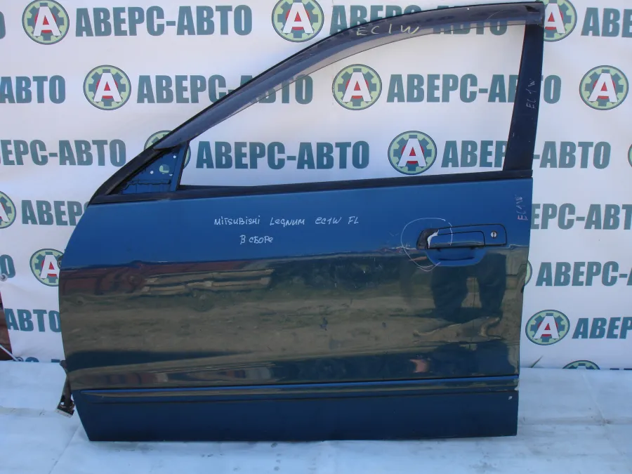Дверь боковая левая передняя Mitsubishi Delica P05T синяя