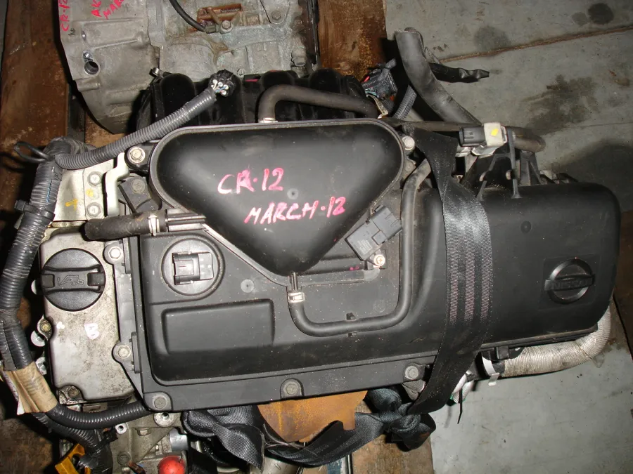Двигатель  Nissan March AK12 CR12DE