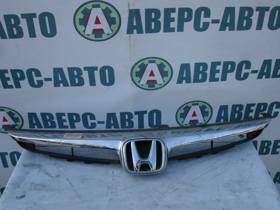 Решетка радиатора Honda Civic FD1