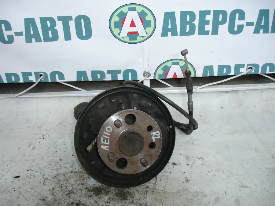 Ступица левая задняя Toyota Corolla AE110