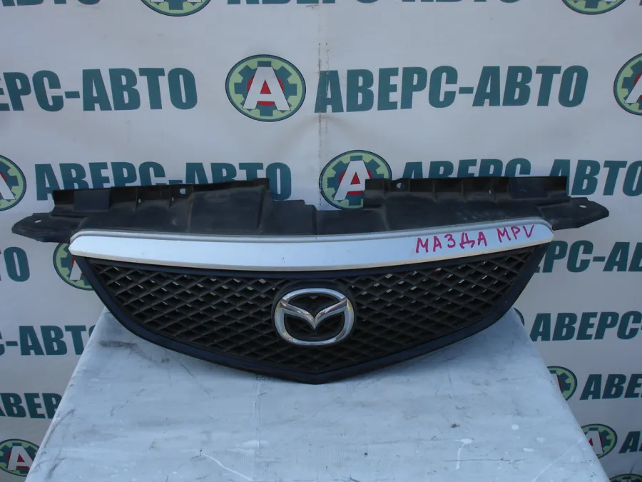 Решетка радиатора Mazda MPV LW3W