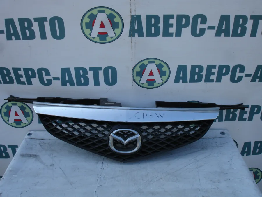 Решетка радиатора Mazda Premacy CP8W
