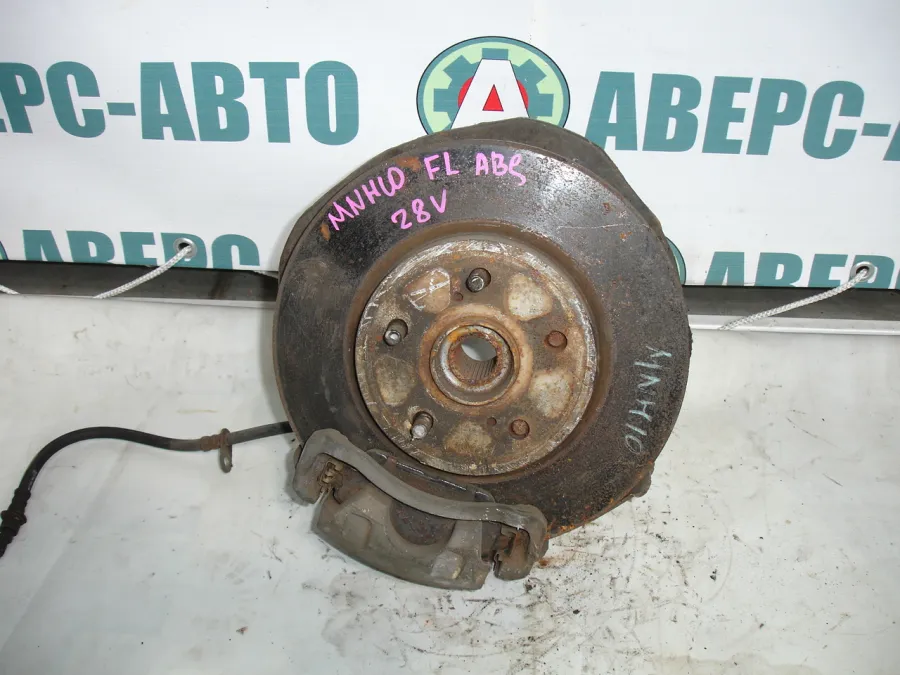Ступица левая передняя Toyota Alphard MNH10 в сборе с ABS