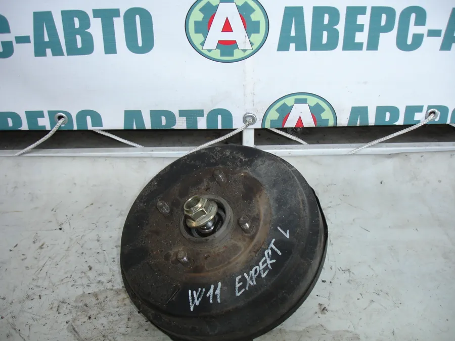 Ступица левая задняя Nissan Expert VW11