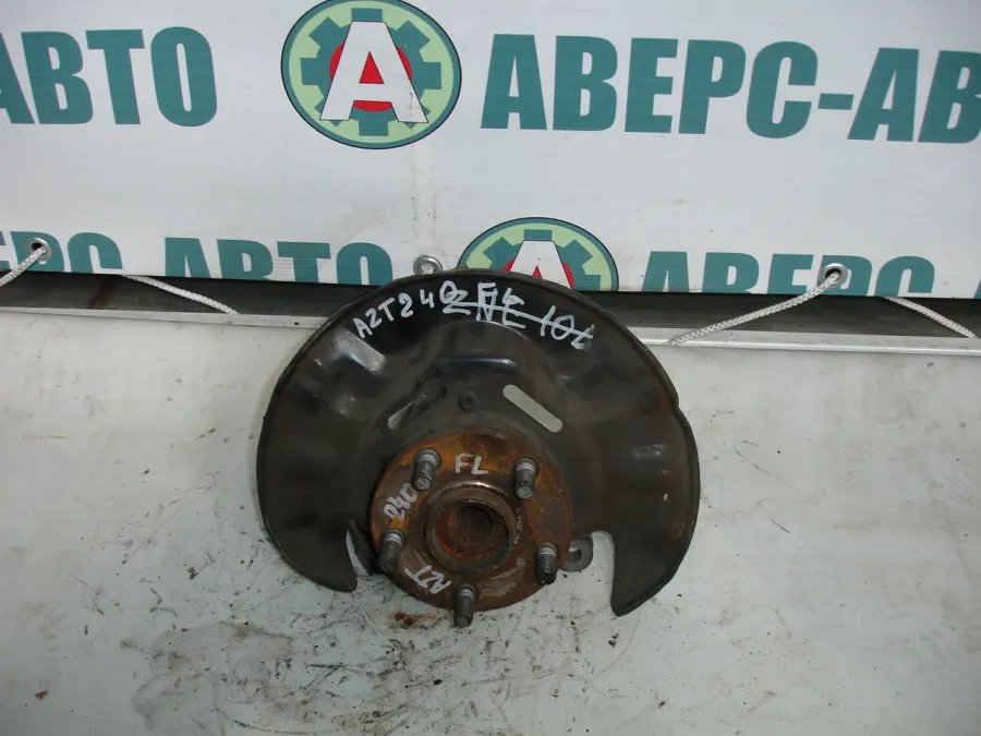 Ступица левая передняя Toyota Allion AZT240