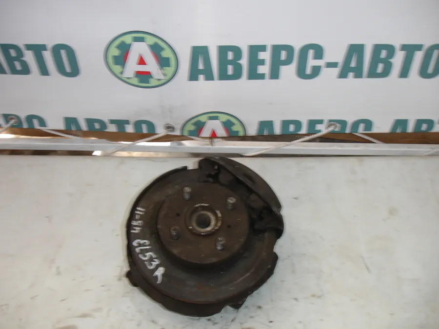 Ступица правая передняя Toyota Tercel EL53