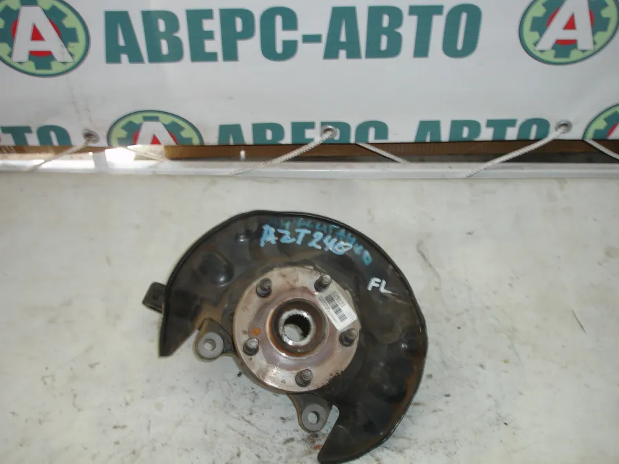 Ступица левая передняя Toyota Allion AZT240