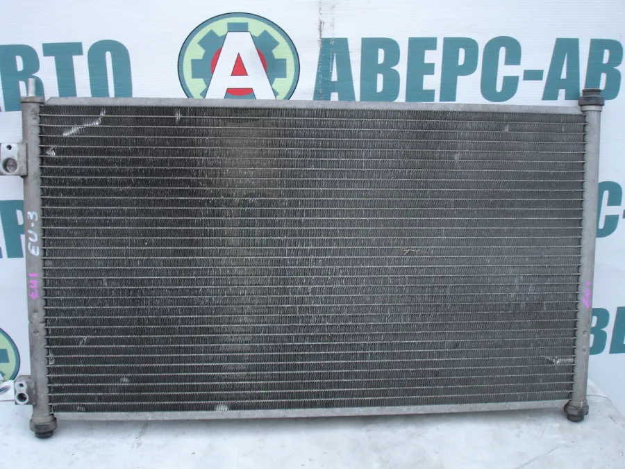 Радиатор кондиционера Honda Civic EU3