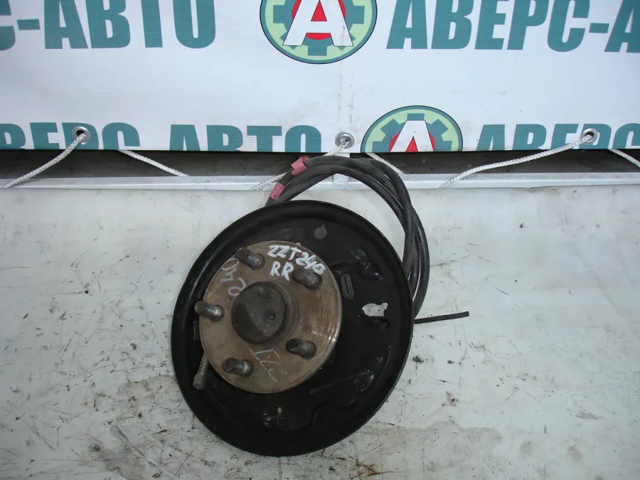 Ступица парвая задняя Toyota Allion AZT240