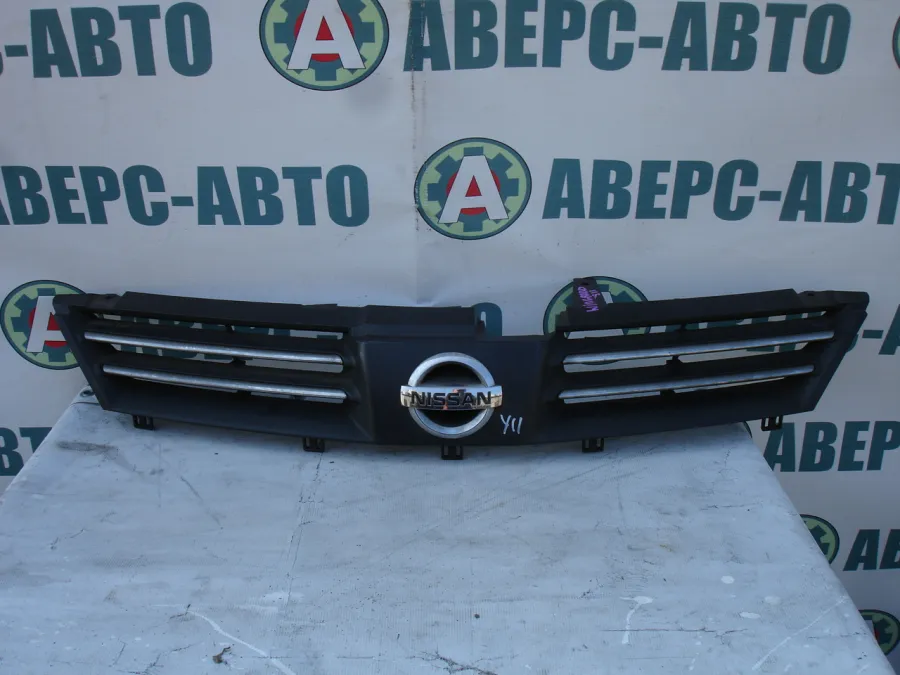 Решетка радиатора Nissan Wingroad Y11