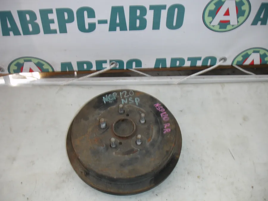 Ступица правая задняя Toyota Ractis NSP120