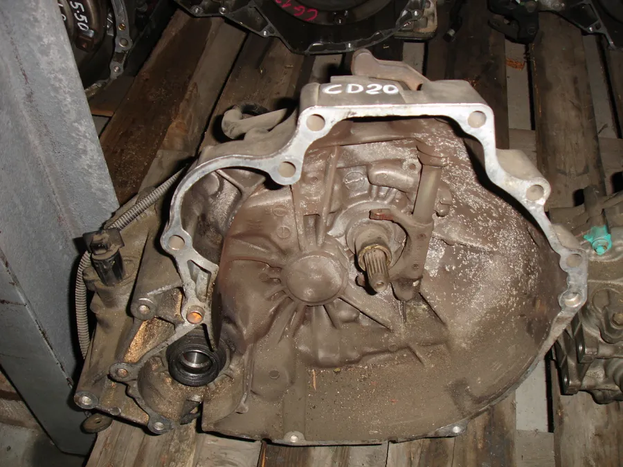 МКПП  Nissan Avenir SW10 CD20