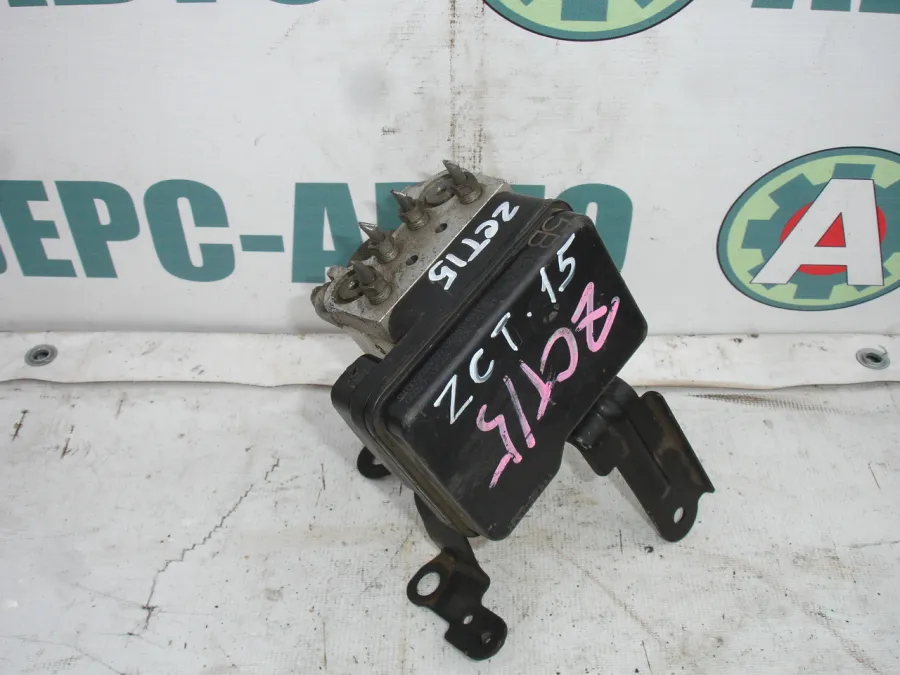 БЛОК ABS Toyota OPA ZCT15