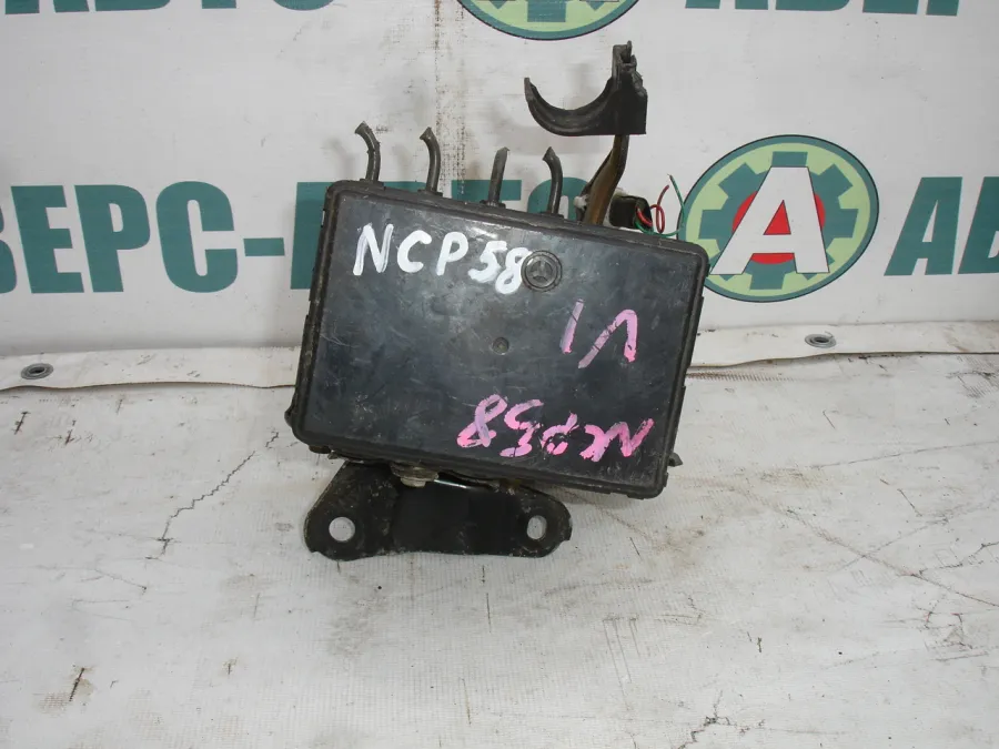 БЛОК ABS Toyota Probox NCP58