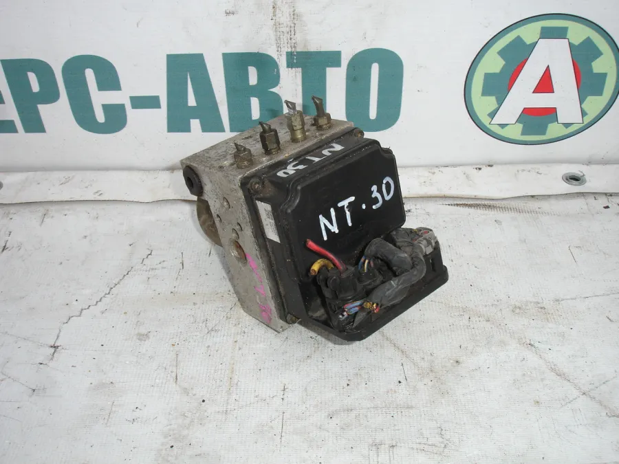БЛОК ABS Nissan X-TRAIL NT30