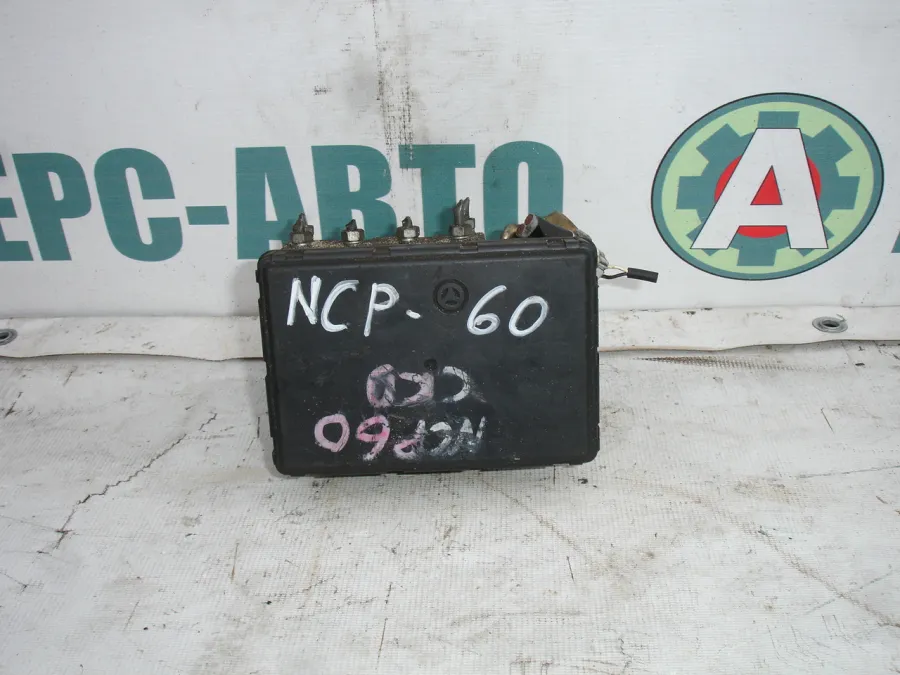 БЛОК ABS Toyota IST NCP60