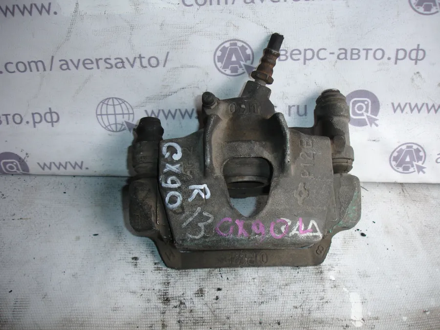 Суппорт Задний правый Toyota Mark II GX90