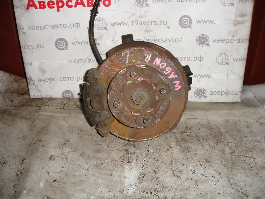 Ступица передняя левая Suzuki Wagon R